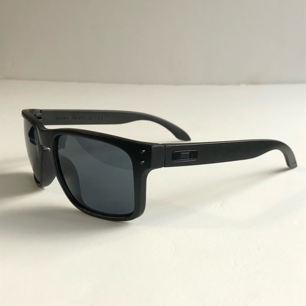 Oakley Holbrook Black 9102 - Picture 5 of 8